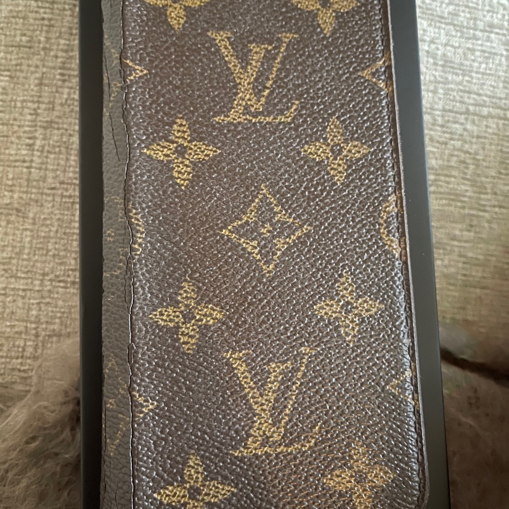 Louis Vuitton iPhone X/Xs Folio Case
